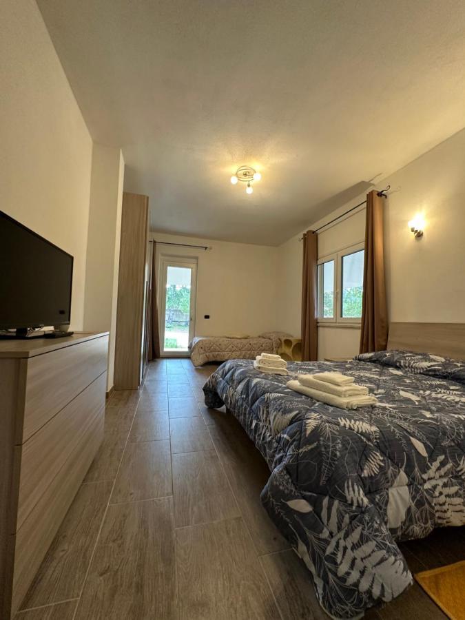Domo Mia Bed & Breakfast Telti Bagian luar foto