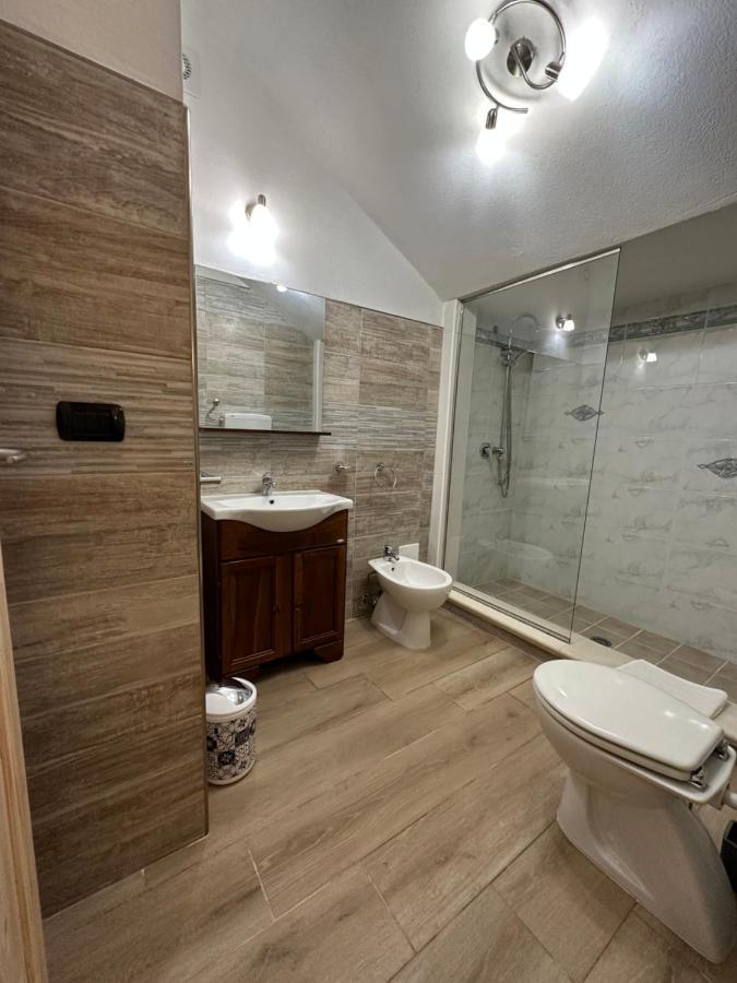 Domo Mia Bed & Breakfast Telti Bagian luar foto