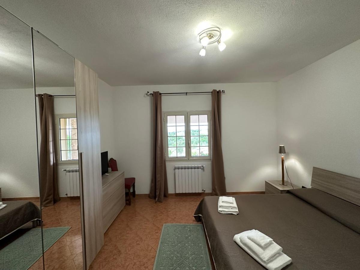 Domo Mia Bed & Breakfast Telti Bagian luar foto